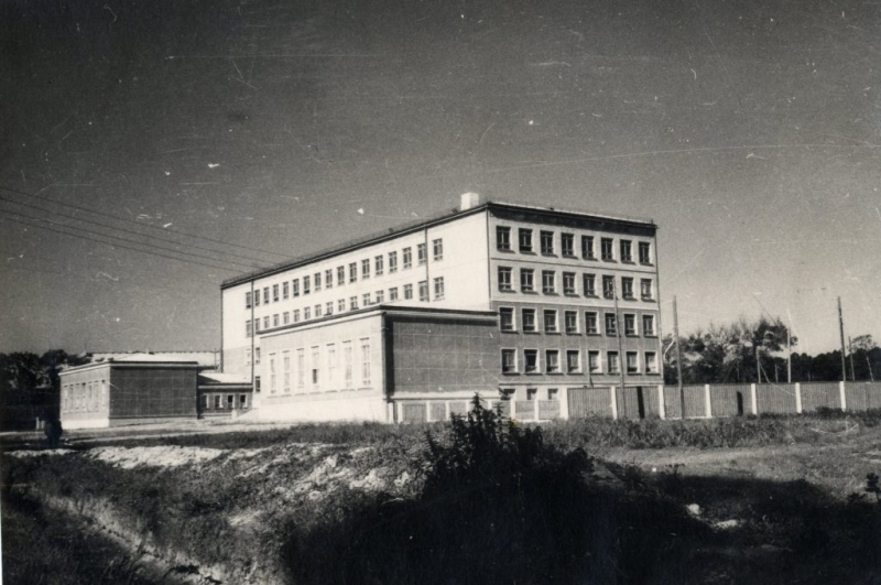 VVM_12838-1-3-vidusskola-1960-tie-1-1024x680.jpg
