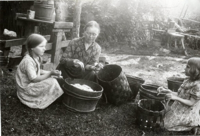 Brētliņu laiva ar buru. Košrags, 1927. gads.