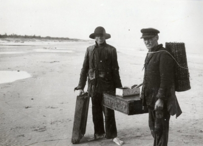Sīkraga zvejnieki ar lomu 1935. gadā.