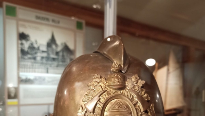 Ventspils muzeja lasītava: Spožās pogās, ķiverēs… Sveicieni Ugunsdzēsēju un glābēju dienā!