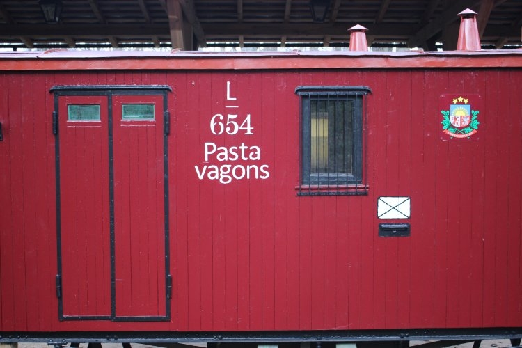 Pasta vagons L-654