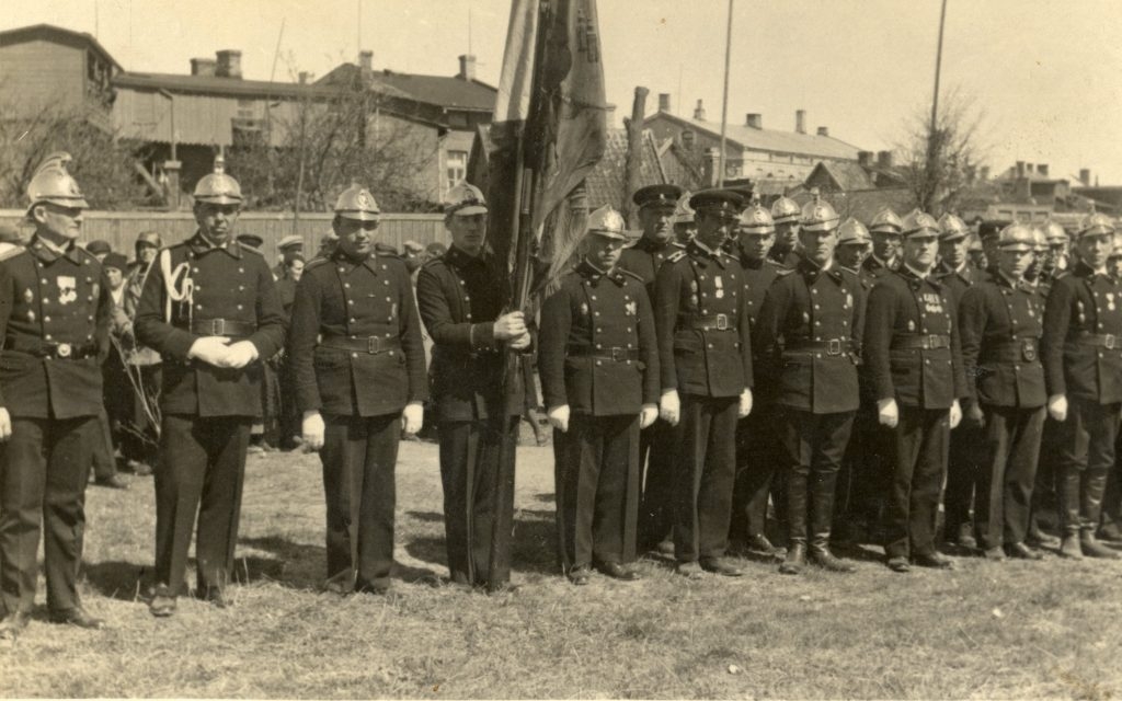 VVM_12197_V-pils_ugunsdzeseji_65-g-svinibas-laikam-1936-1-1024x640.jpg