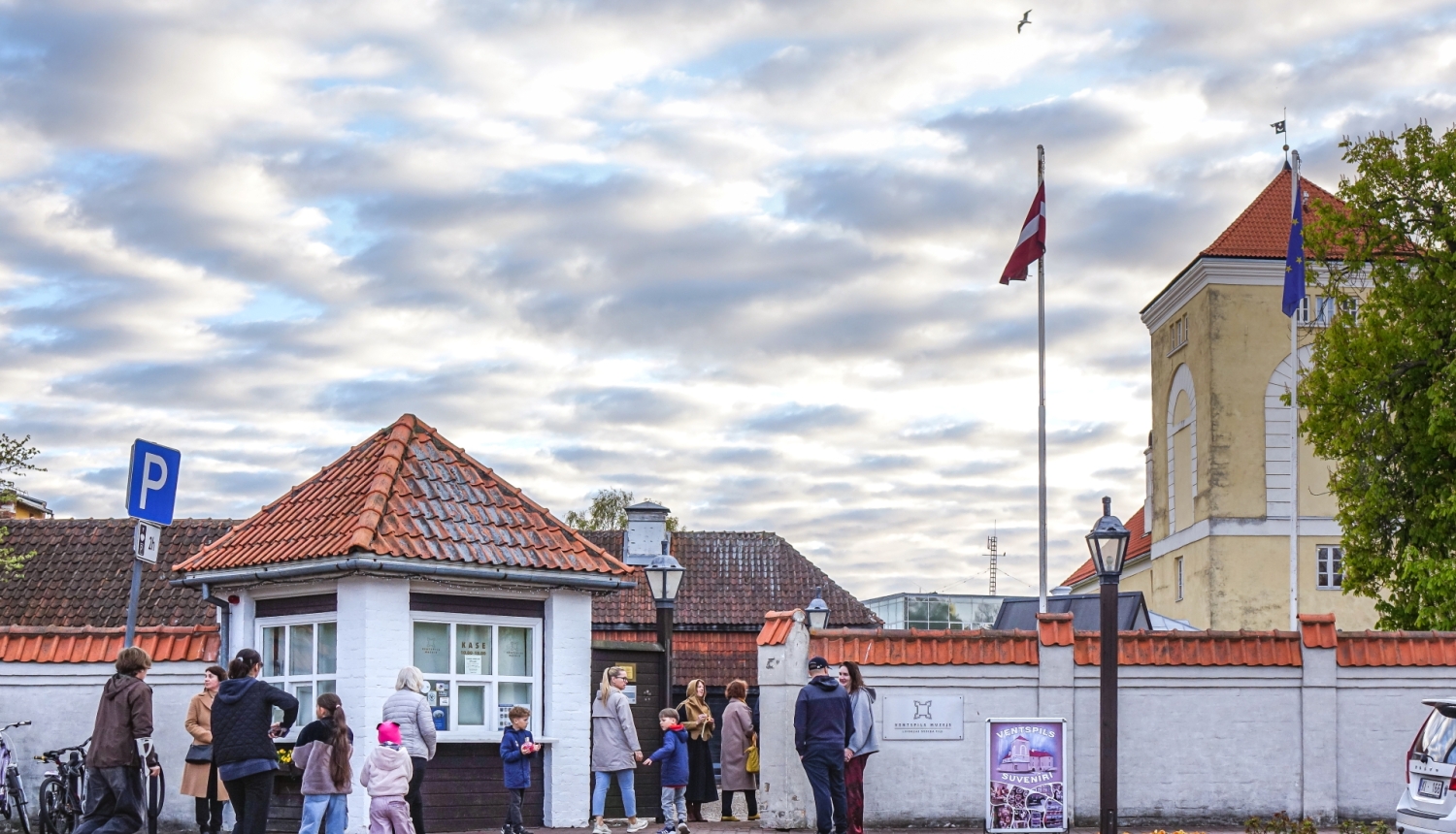 Ventspils Muzeja darba laiki Maija svētkos