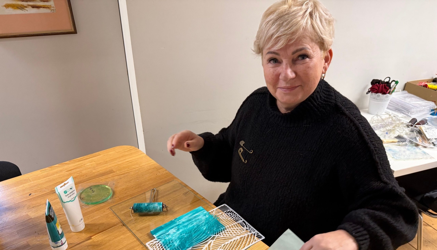 Pastkartīšu darbnīca gēla apdrukas “Gel-print” tehnikā
