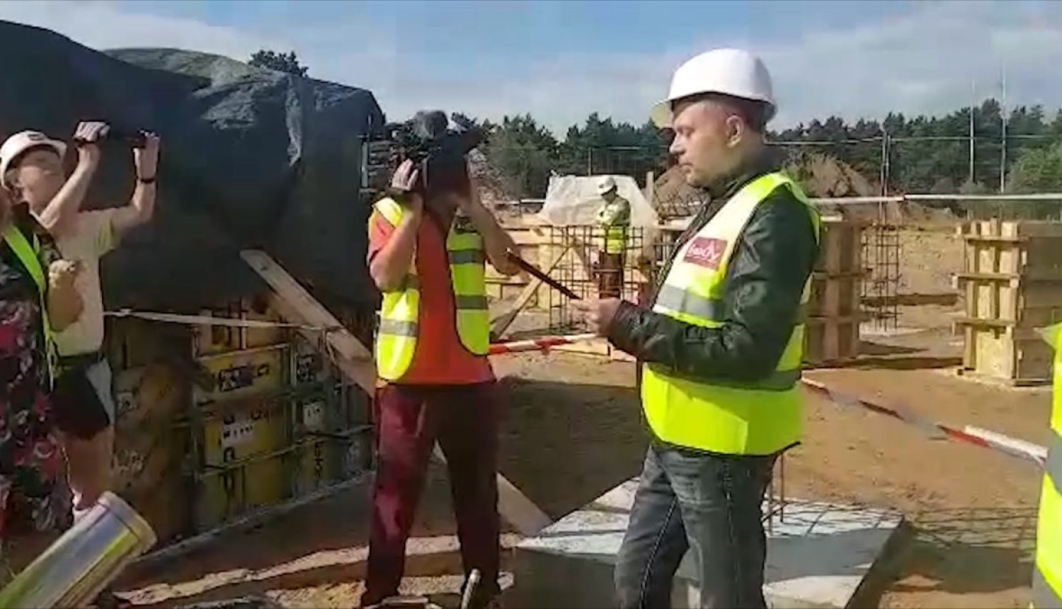 Jūrkalnes dabas koncertzāles “Vējturu nams” kapsulas svinīgā iemūrēšana