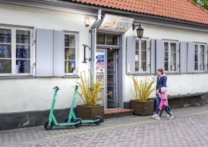 Amatu māja