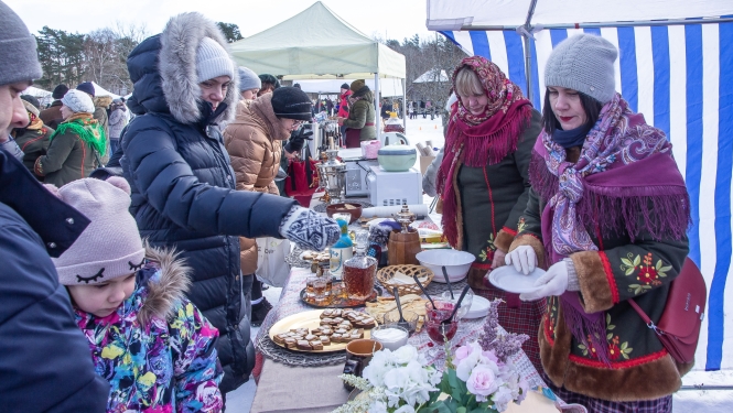 Aicinām tirgotājus pieteikties Masļenicas tirdziņam Piejūras brīvdabas muzejā